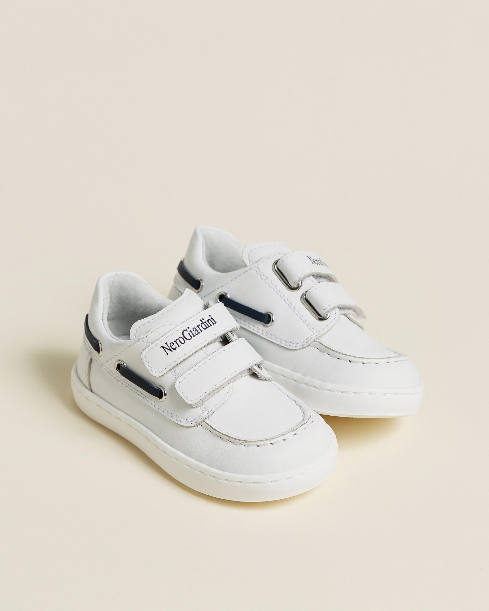 Nero Giardini E525171M Barca Junior da Bambino in Pelle