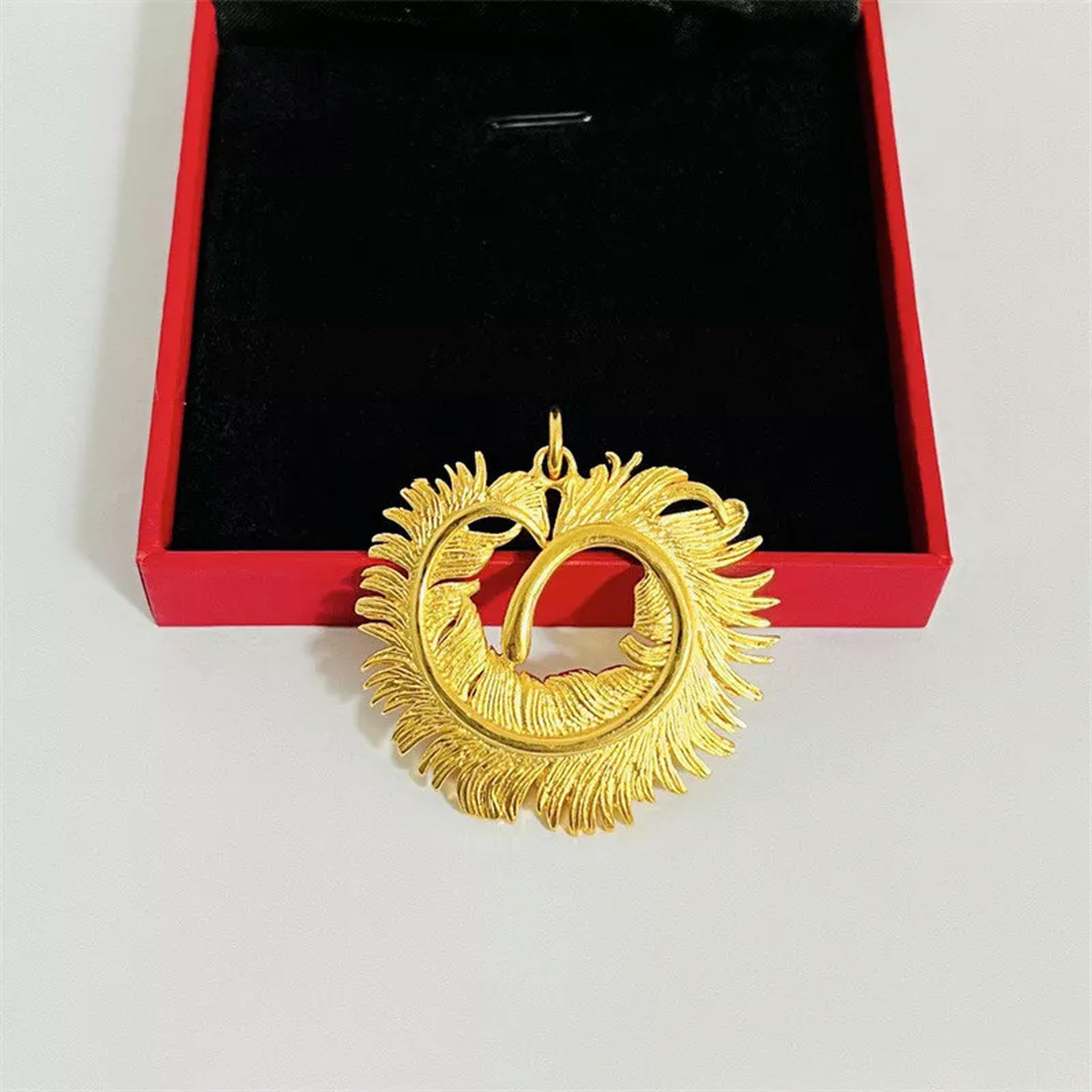 Collar de plumas de oro de 24k para niña hipoalergénico con baño de alta resistencia GP