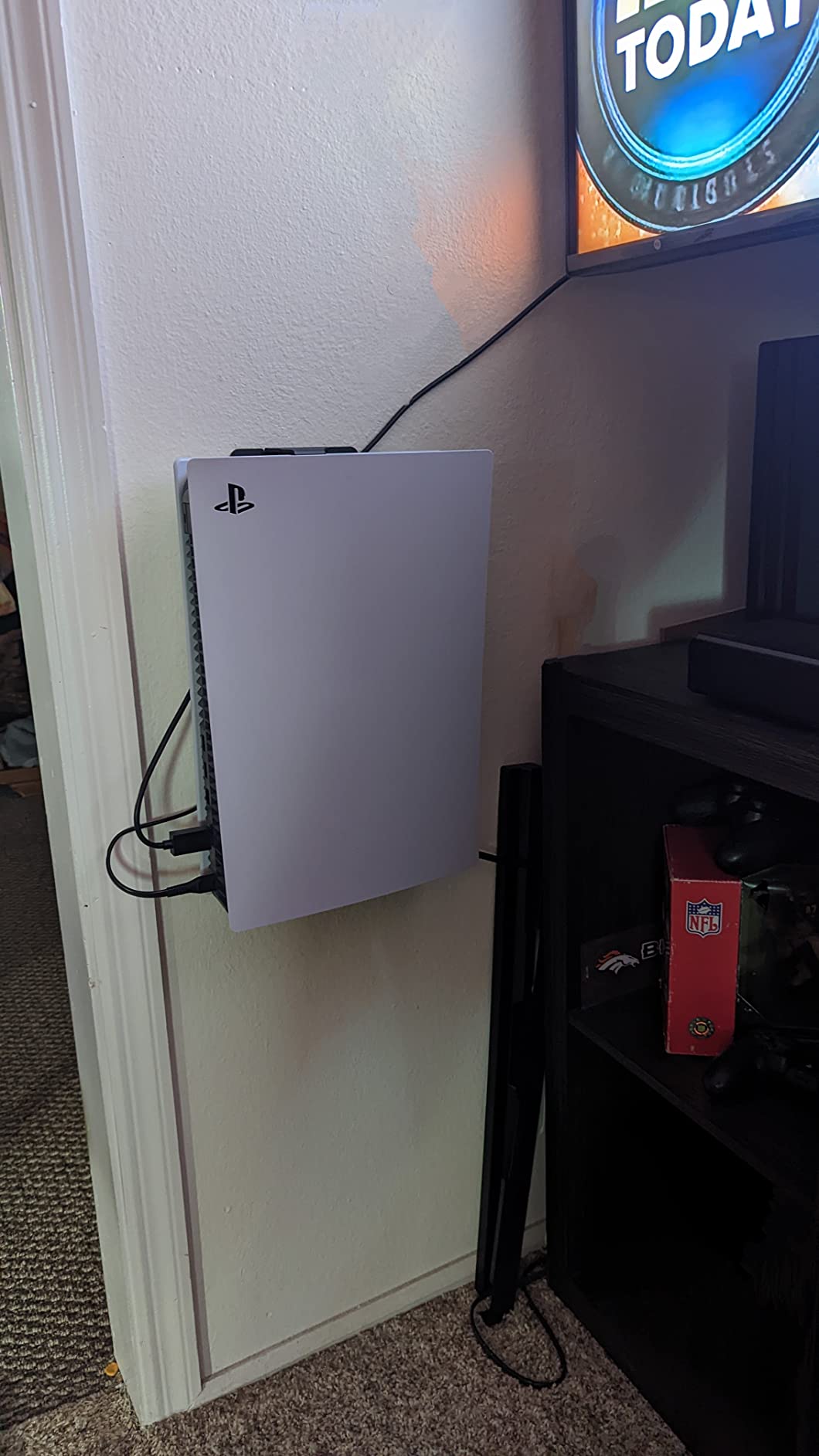 9/mo Finance PS5 Holder Wall Mount Stand Playstation 5 Game