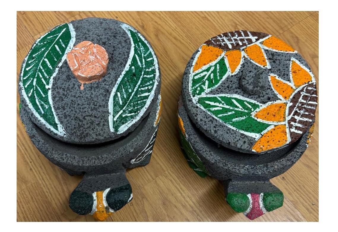 Made in Mexico Beautifully Hand Carved Painted Guacamole Maker Large Turtle Tortuga Genuine Mexican Manual Guacamole Salsa Maker Volcanic Lava Rock Stone Molcajete W/Top Mortar and Pestle