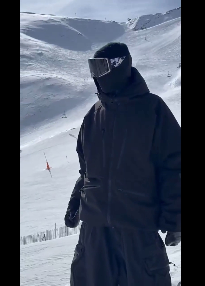 Amazon.com: GSOU SNOW Mens Ski Jacket and Pants Set Ski Suit