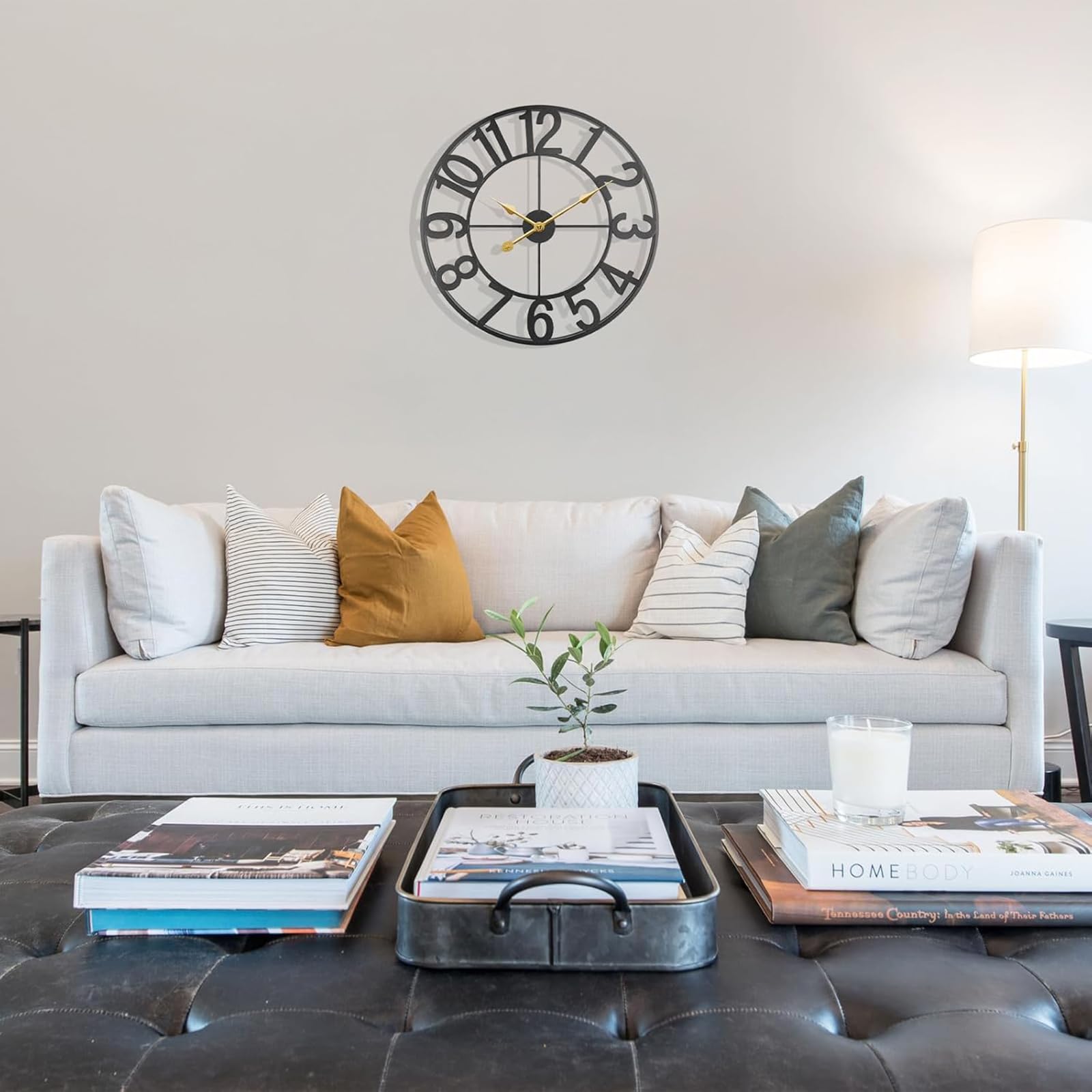 d'or,Horloge Murale extérieure de 24 Pouces à Piles, Grande Horloge extérieure, Horloge décorative Moderne en métal Noir pour Patio, Piscine, Cuisine, Jardin, terrasse, Ferme, Salon