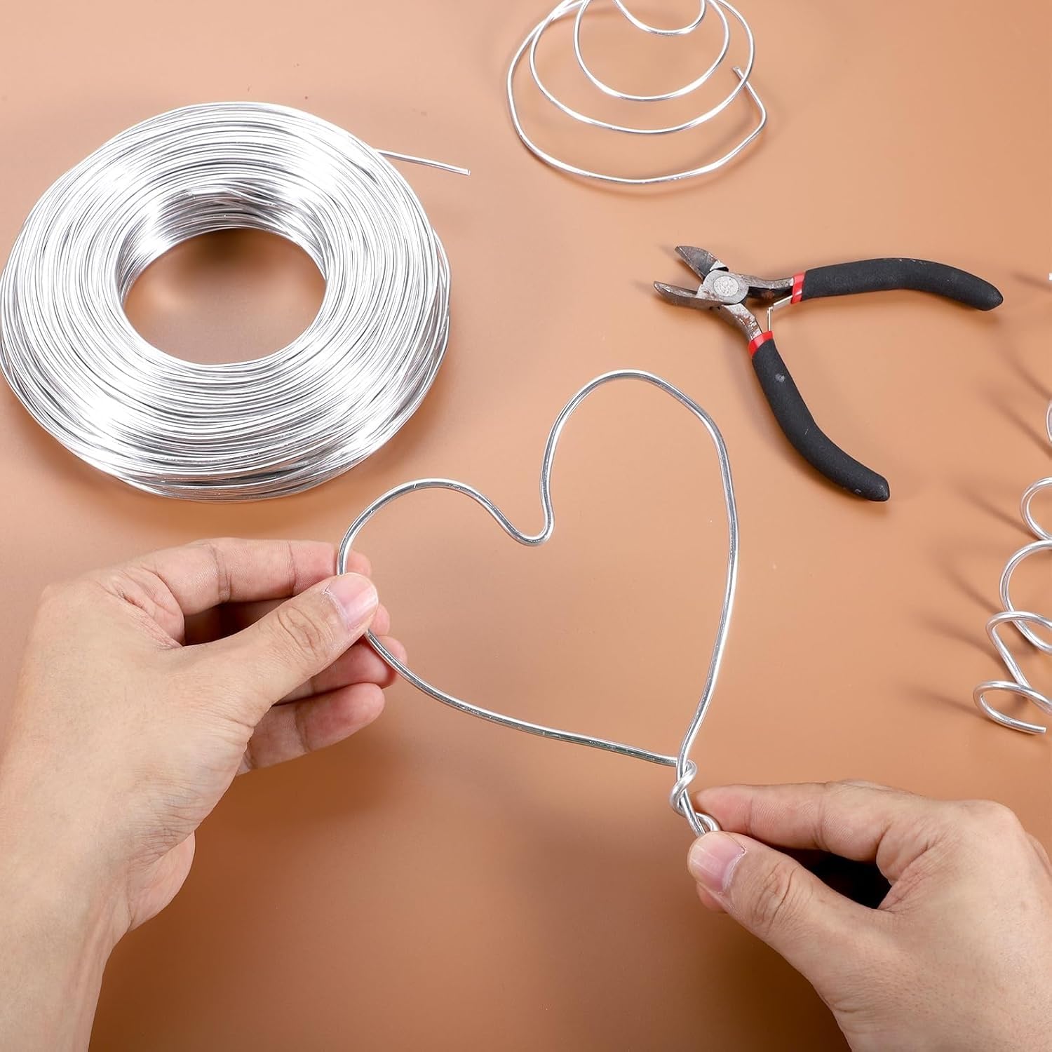 TECHZOCO Filo di ferro zincato, filo floreale, filo di artigianato, rotolo di filo di acciaio plastificato, filo di legatura flessibile, filo fai da te, diametro 1,6 mm, lunghezza 15 metri