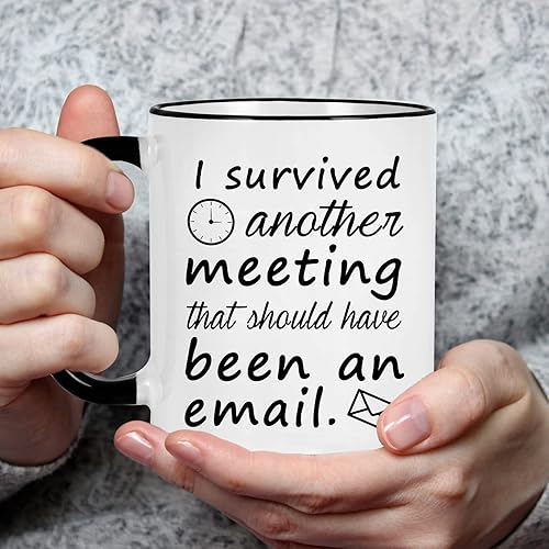 Miniatura 9 de WENSSY Taza de café divertida con texto en inglés "I Survived Another Meeting That Should Have Been an Email The Office", regalo de Navidad con