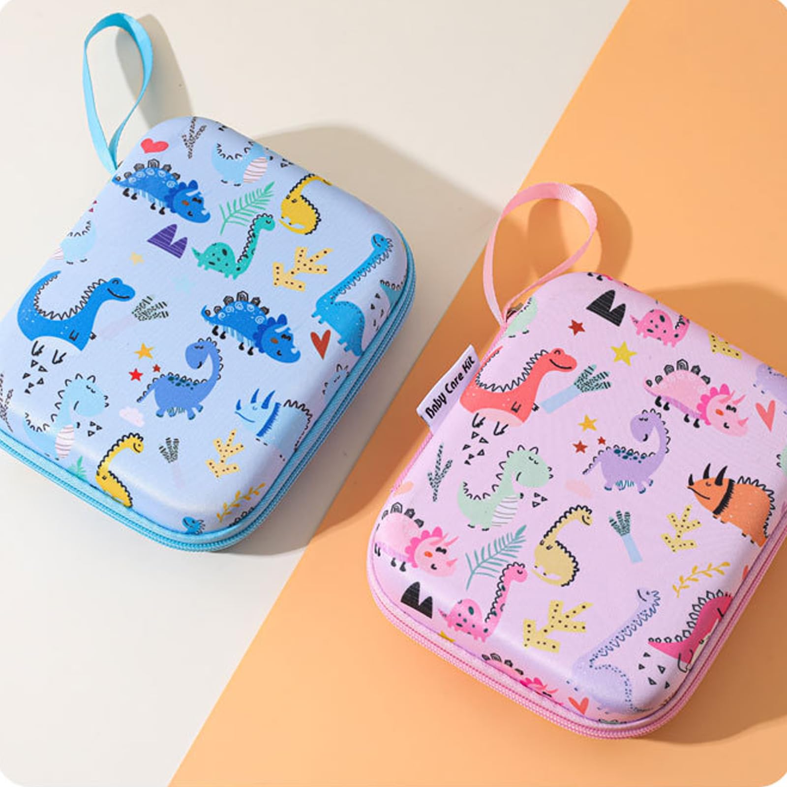 Liemuao Trousse de Soin Bébé, Compact et Portable, Kit Complet 16 Accessoires dont Thermomètres, Coupe-Ongles, Brosse, Trousse de Toilette Bébé pour les Voyages et la Maison Garcon Fille (Bleu)