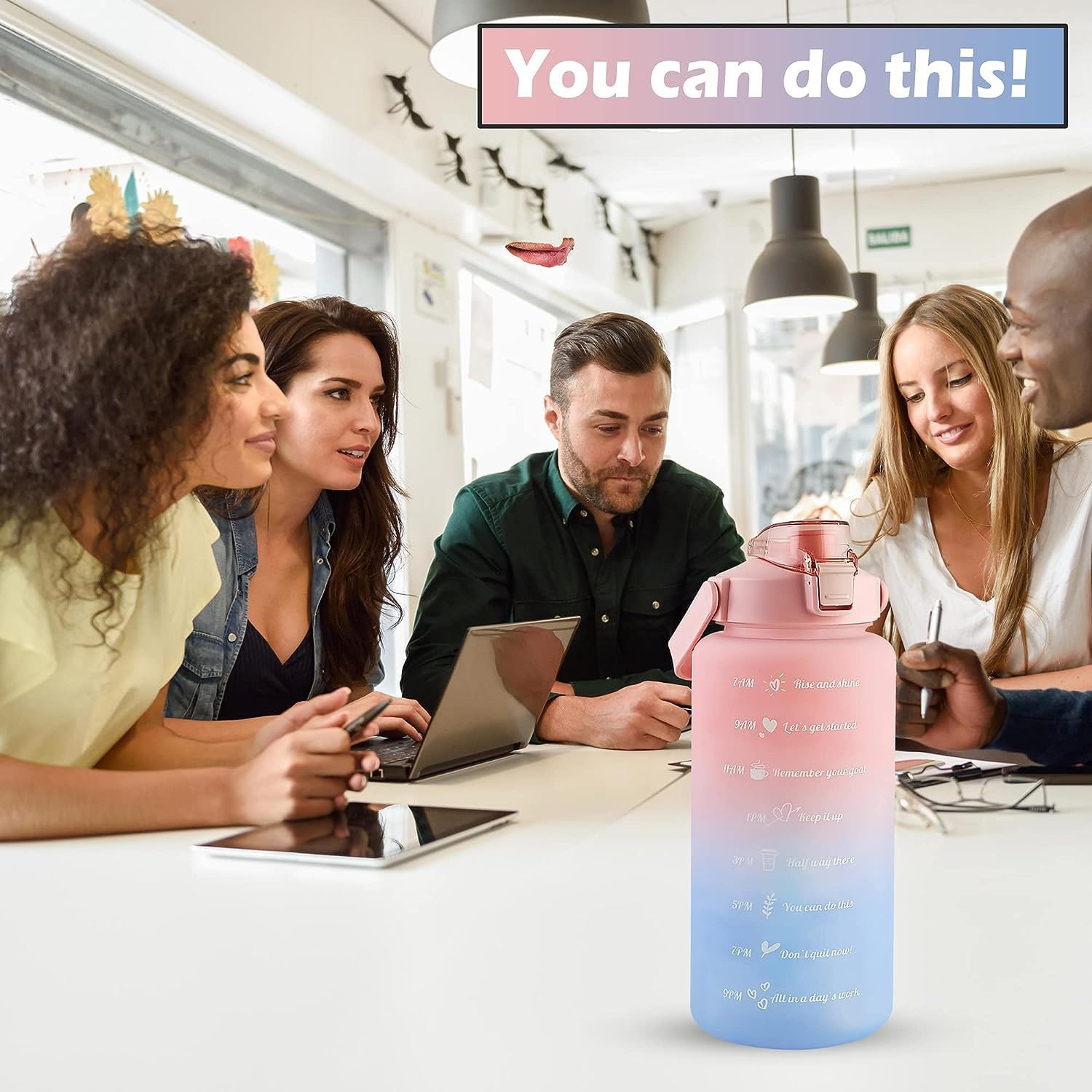 Ieron 2L Wasserflasche Mit Zeitstempel – BPA-frei, Auslaufsicher, Mit Pop-up-Strohhalm, Rosa