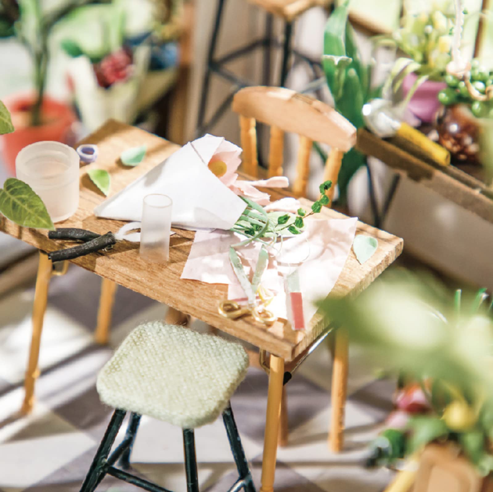 Rolife Robotime Emilys Flower Shop Domowe lalki miniaturowe, brzoza, wielokolorowe, jeden rozmiar