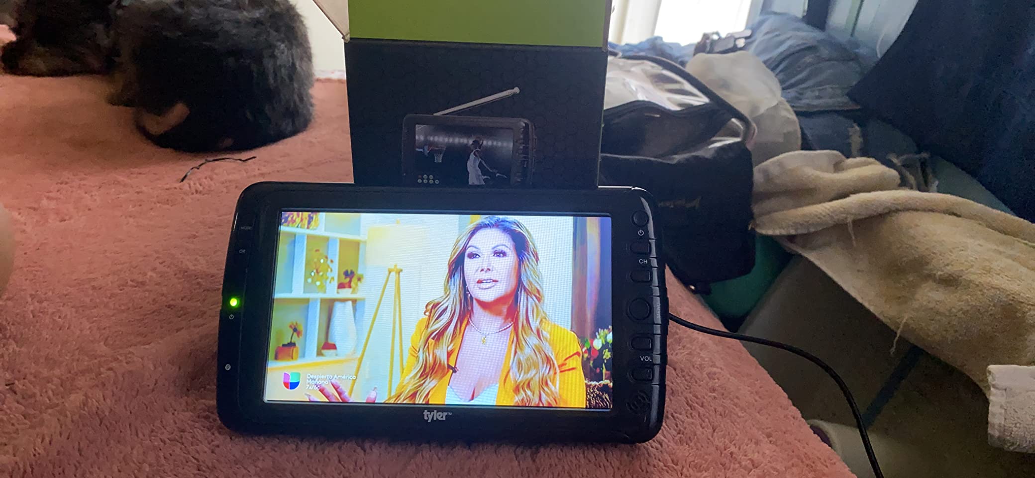 17/mo Finance Tyler 7" Portable TV LCD Monitor Rechargeable Battery