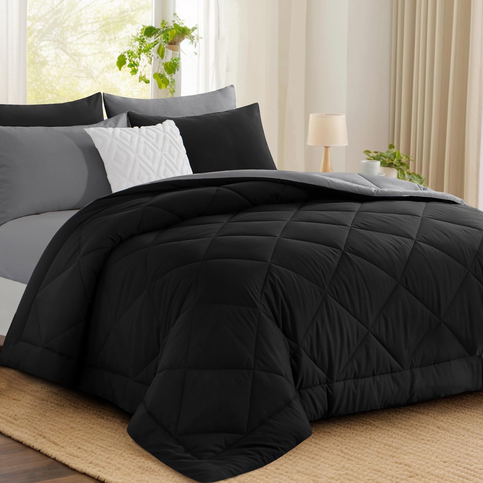 Aisbo Coverless Duvet King Size 10.5 Tog - 230x 220cm, Gray Cosy and Lightweight Quilt, Reversible Comforter with 2 Pillowcases, Black/Grey — image 1