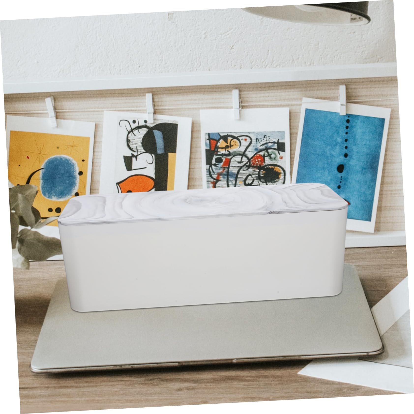 Kabelorganisator für Computer Weiße Kasten aus Hips mit Bambusdeckel | Großes Fassungsvermögen, Abnehmbares Design, für Büro und Schule, Leicht zu Reinigen