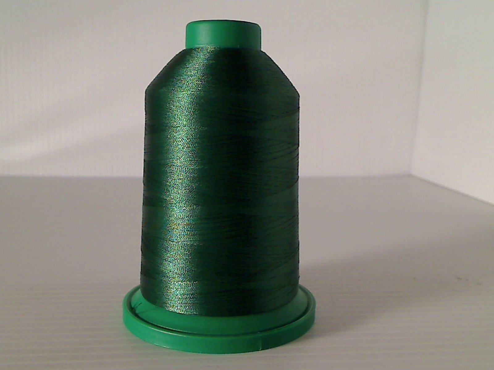 Isacord Embroidery Thread Thread 5000M color 5643
