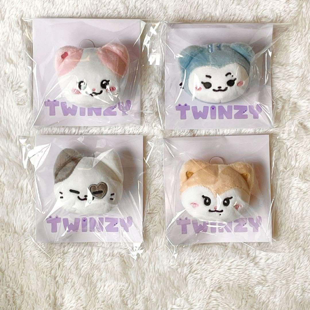 Amazon.co.jp: itzy twinzy イルコン バッチ 4点セット FU : おもちゃ