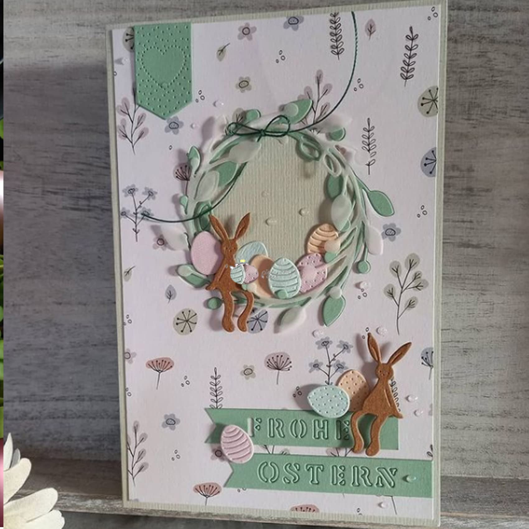 BENECREAT 2 Stks Pasen Thema Snijden Dies Stencils, 3D Konijn Vormige Doos Met Ei Patroon Carbon Steel Stencil Sjablonen voor Scrapbooking, Kaarten Making, Embossing DIY Papier Card