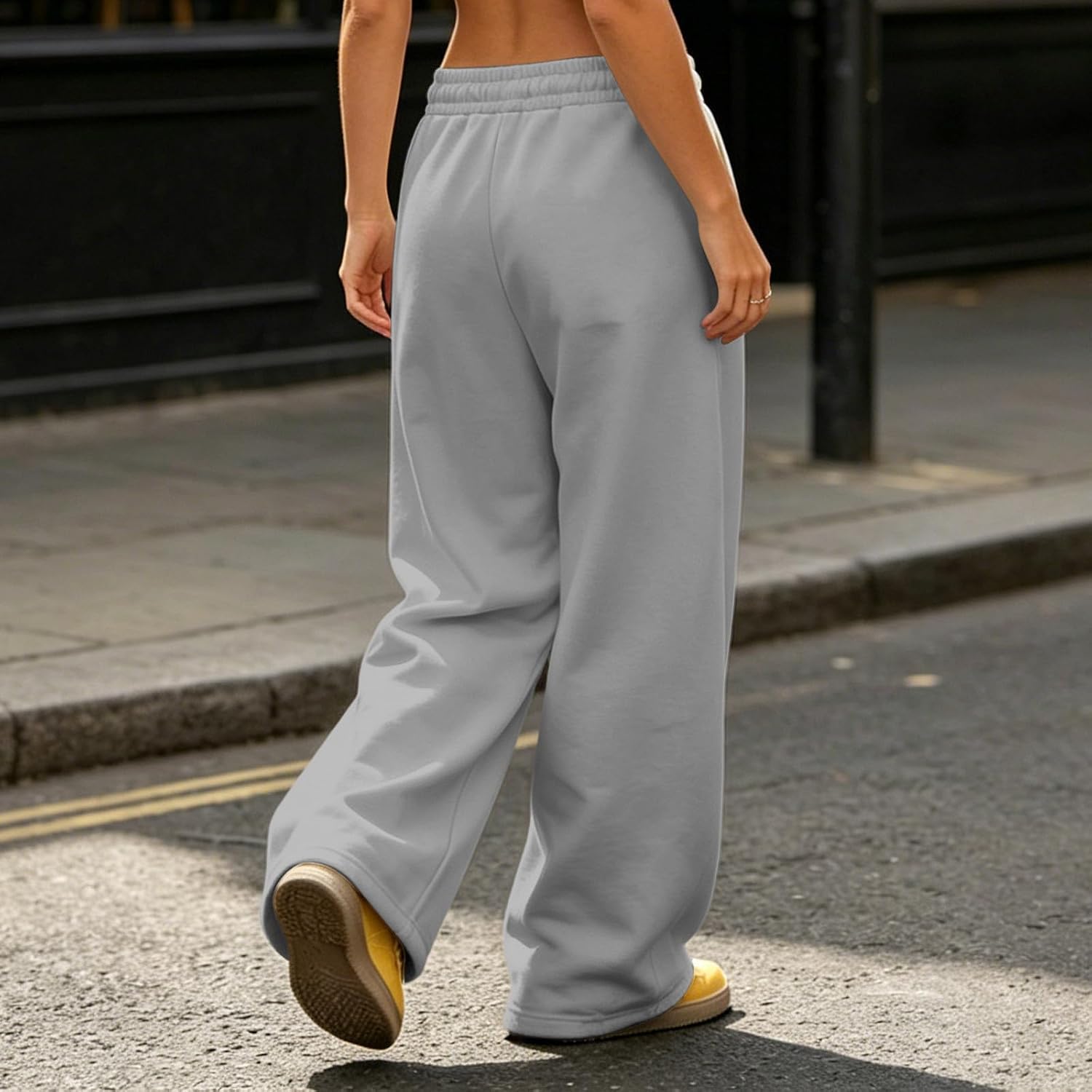 Baggy Sweatpants for Women Casual Loose Wide Leg Pants Drawstring High Waisted Track Pants Trousers with Pockets