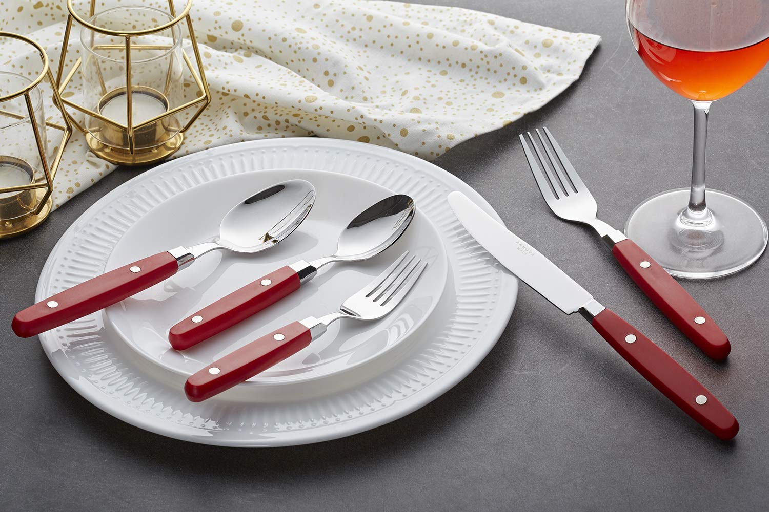 Annova, set di posate in acciaio inox con manico colorato con rivetto/posate stile retrò (Rosso, 20 Pieces)
