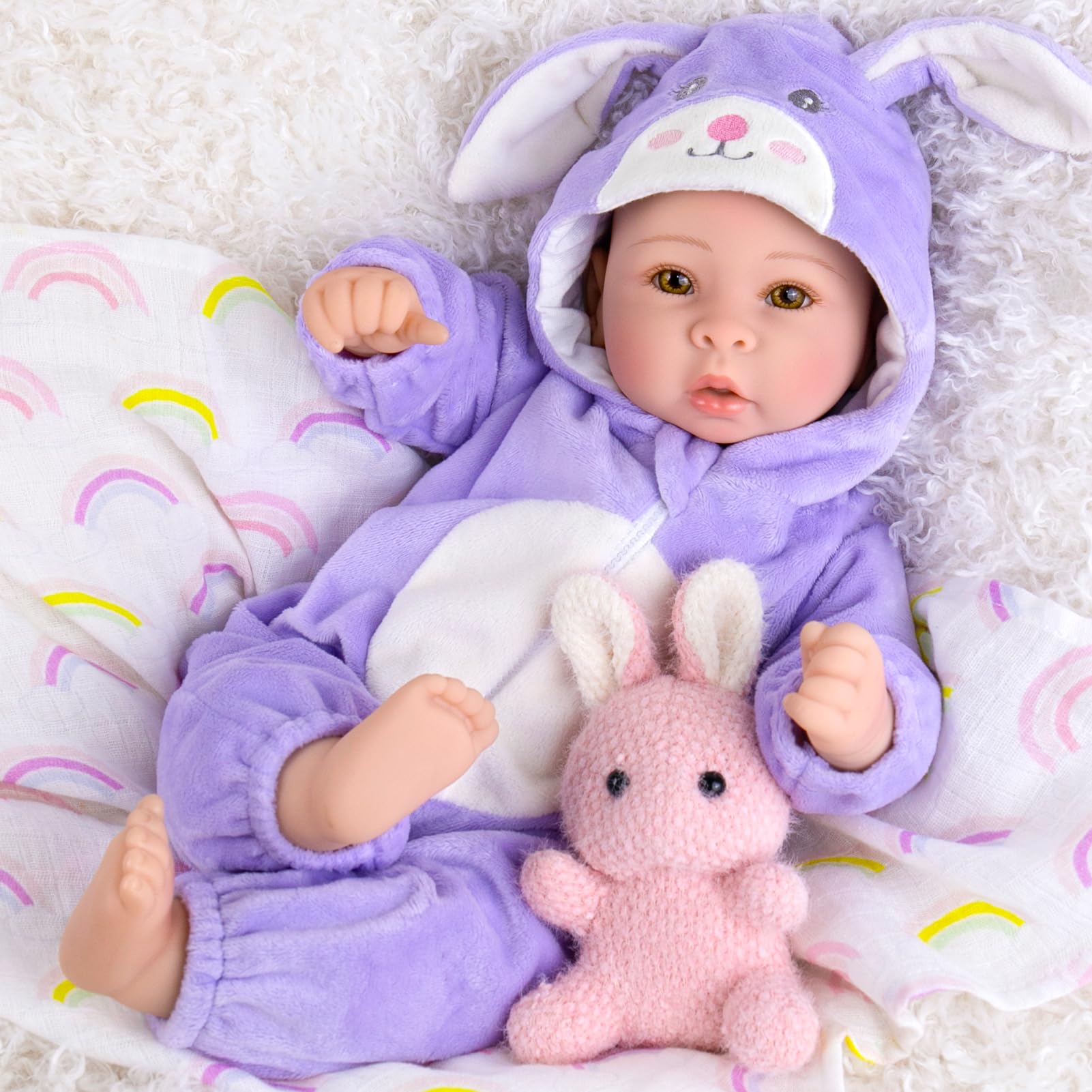 Real Baby Dolls - Muñeca de bebé realista de 17 pulgadas con cuerpo suave y trajes de conejo morado para niñas de 3 años o más, juego de simulación, disfraz, decoración de guardería