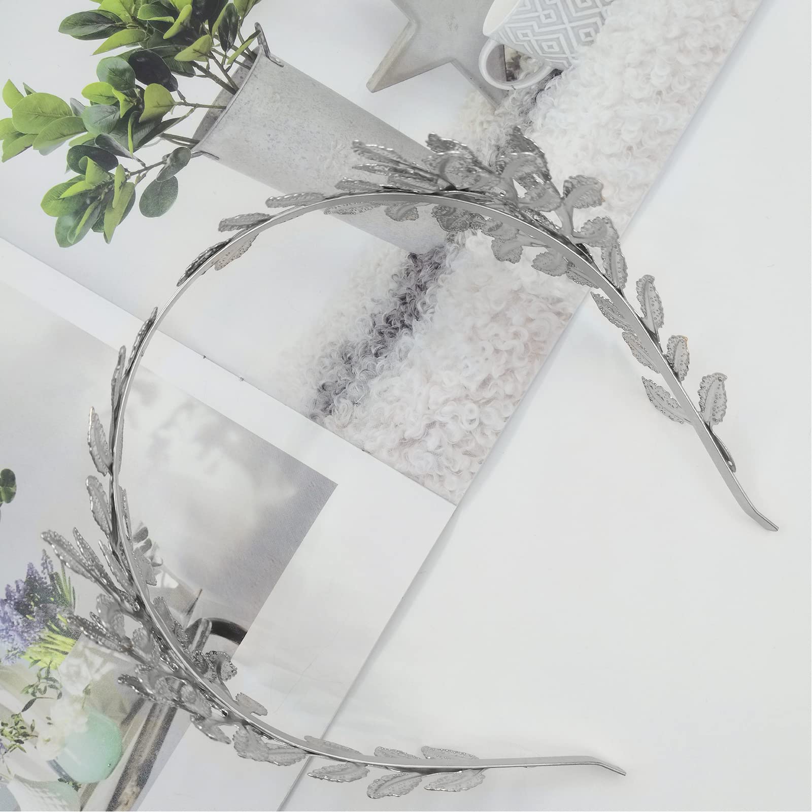 Gortin Goldblattkrone – Braut-Tiara Mit Kristall, Blumen Und Perlen, Einstellbare Größe | Für Hochzeit, Abschlussball, Fotoshooting, Als Kopfschmuck Für Frauen