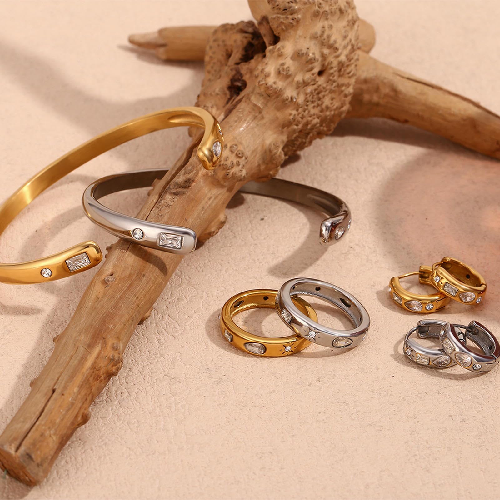 Anello da Donna in Acciaio Inossidabile Placcato Oro 18 carati Stella Pietra Rotonda Goccia d'Acqua Rettangolo Geometrico CZ Accessorio Regalo