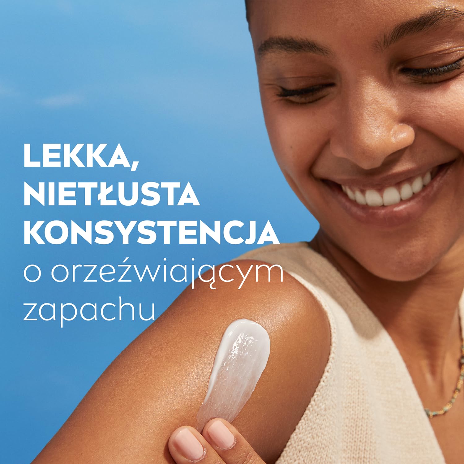 NIVEA Soft Lekki krem do twarzy, ciała i rąk intensywnie nawilżający z witaminą E i olejkiem jojoba SPF 15, 200 ml