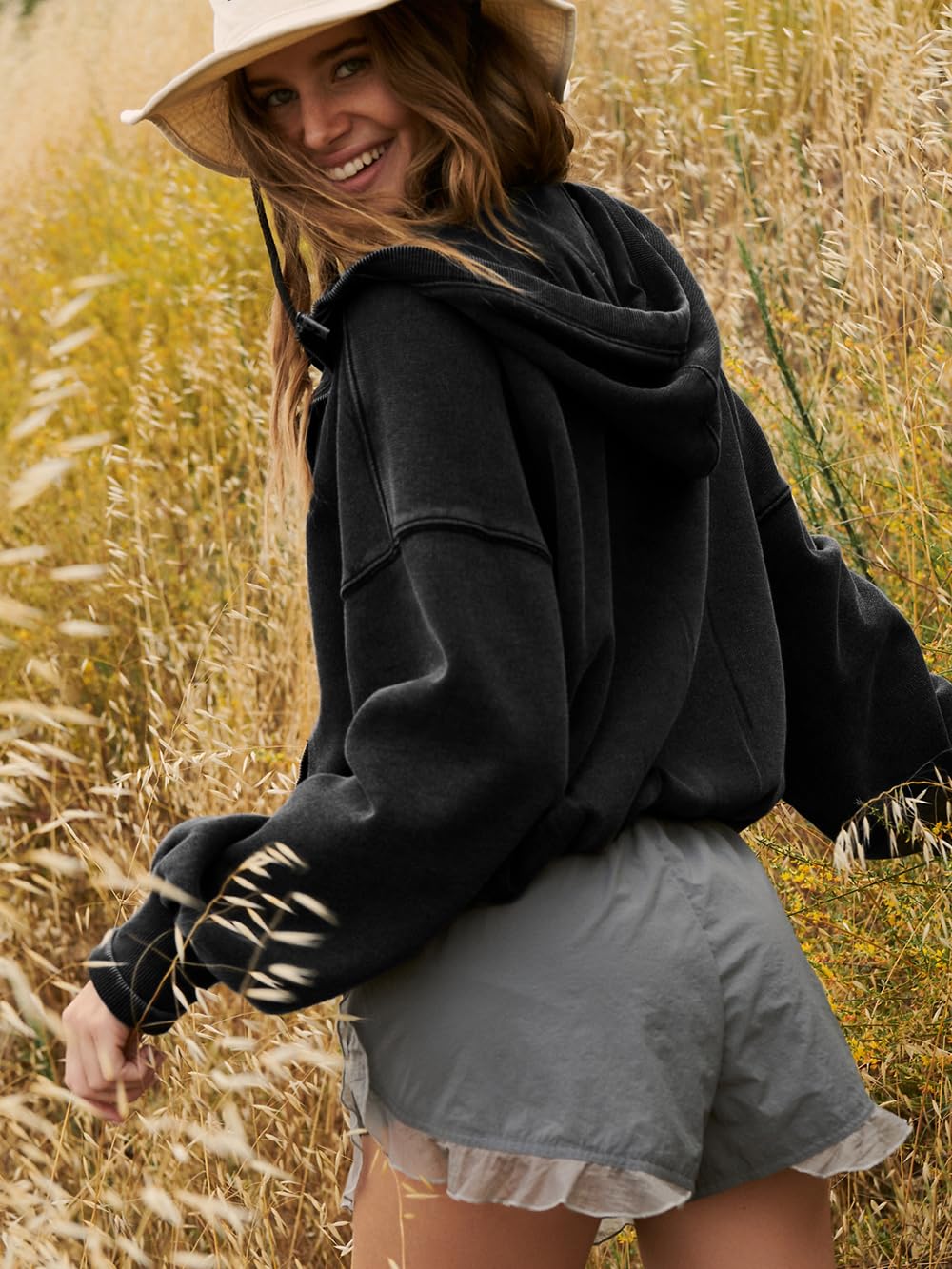 Femme Sweat à Capuche Décontracté Style Y2K Sportif Fashion Streetwear Lâche Sweatshirt Courte Taille Haut Zippé avec Poches