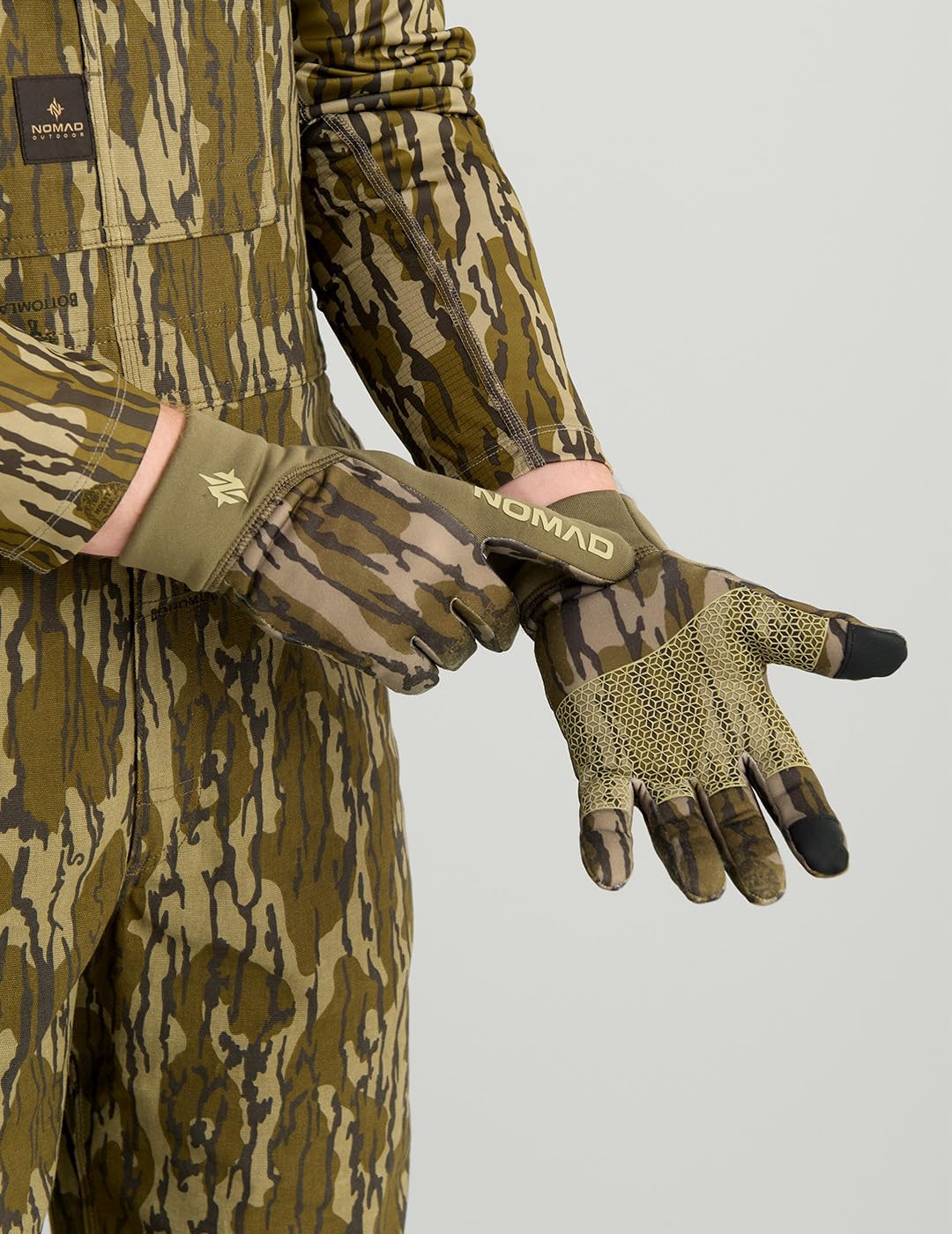 Nomad Mens Axe Hunting Gloves, Warm and Durable, Lightweight Cold-Weather Gloves with Enhanced Grip, Mossy Oak Bottomland Camo, Small/Medium