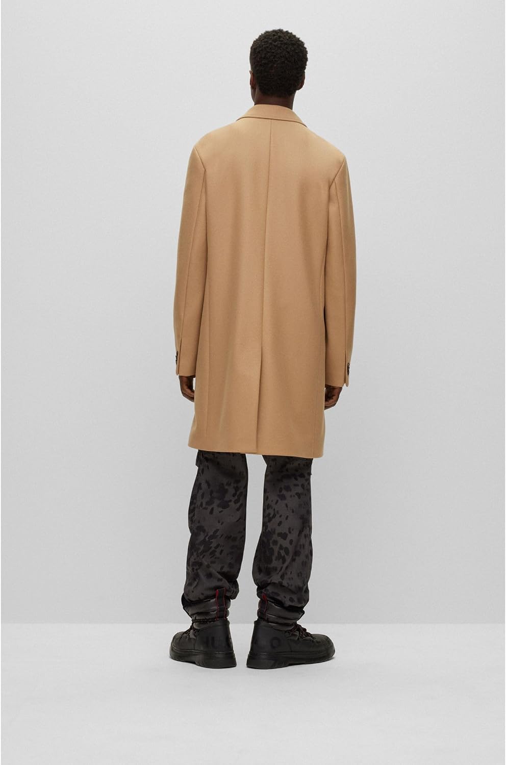 HUGO Mens Malte2341 Wool-blend coat with ivory-nut buttons 