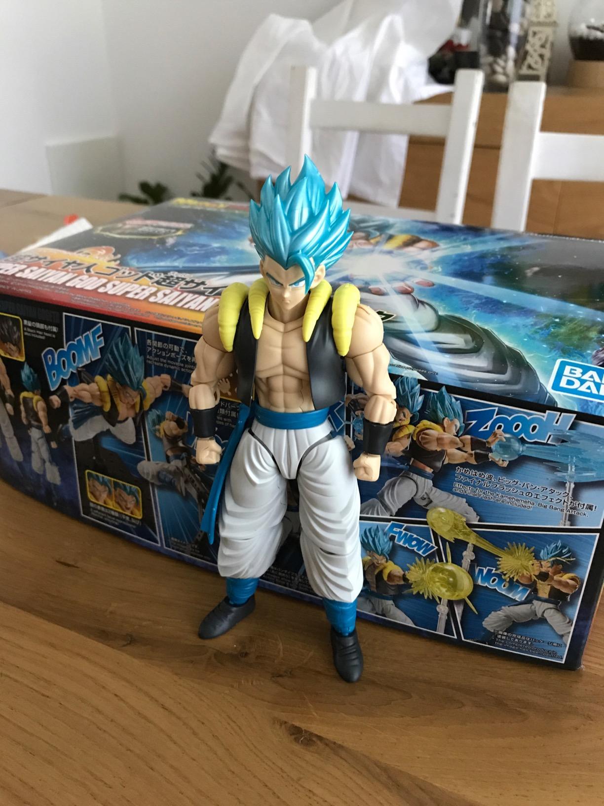 Bandai Dragon Ball Super: Broly Figure-Rise GOGETA Super Saiyan God