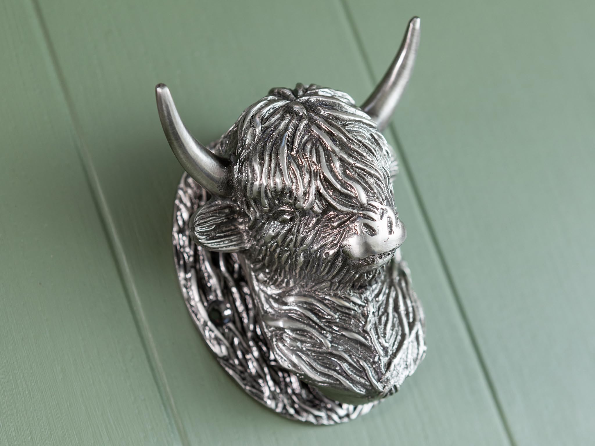 Highland Cow Door Knocker for Front Door | Pewter Finish | Polished Solid Brass Knockers Strike Plate | Composite | Front Door Furniture Brass bee
