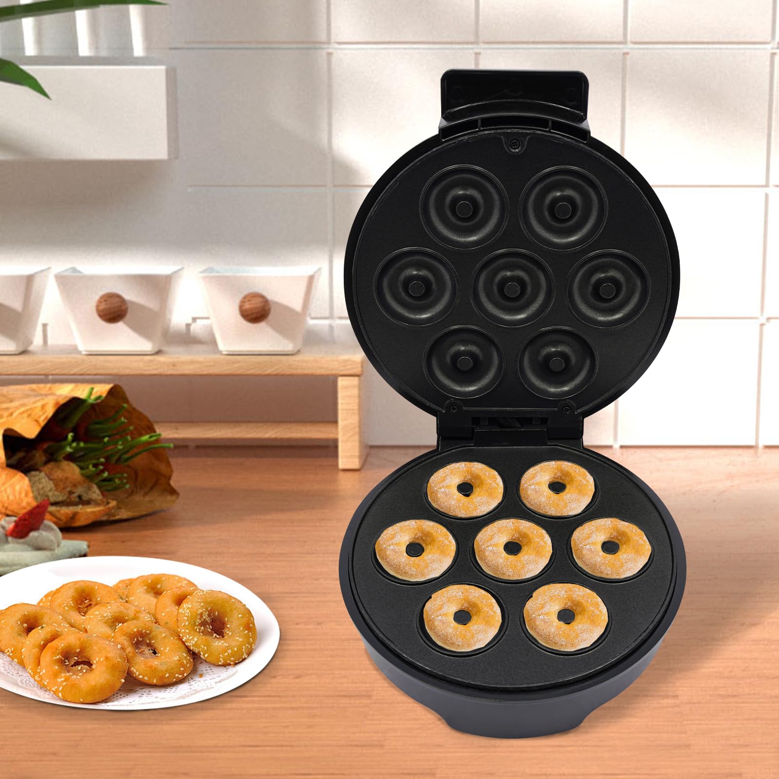 Donut Maker Donut Ständer Appareil à Donuts Machine à Mini Beignets Électrique, Enfants Petit Déjeuner, 7 Petits Donuts, Revêtement Antiadhésif, Double Face 1000 W