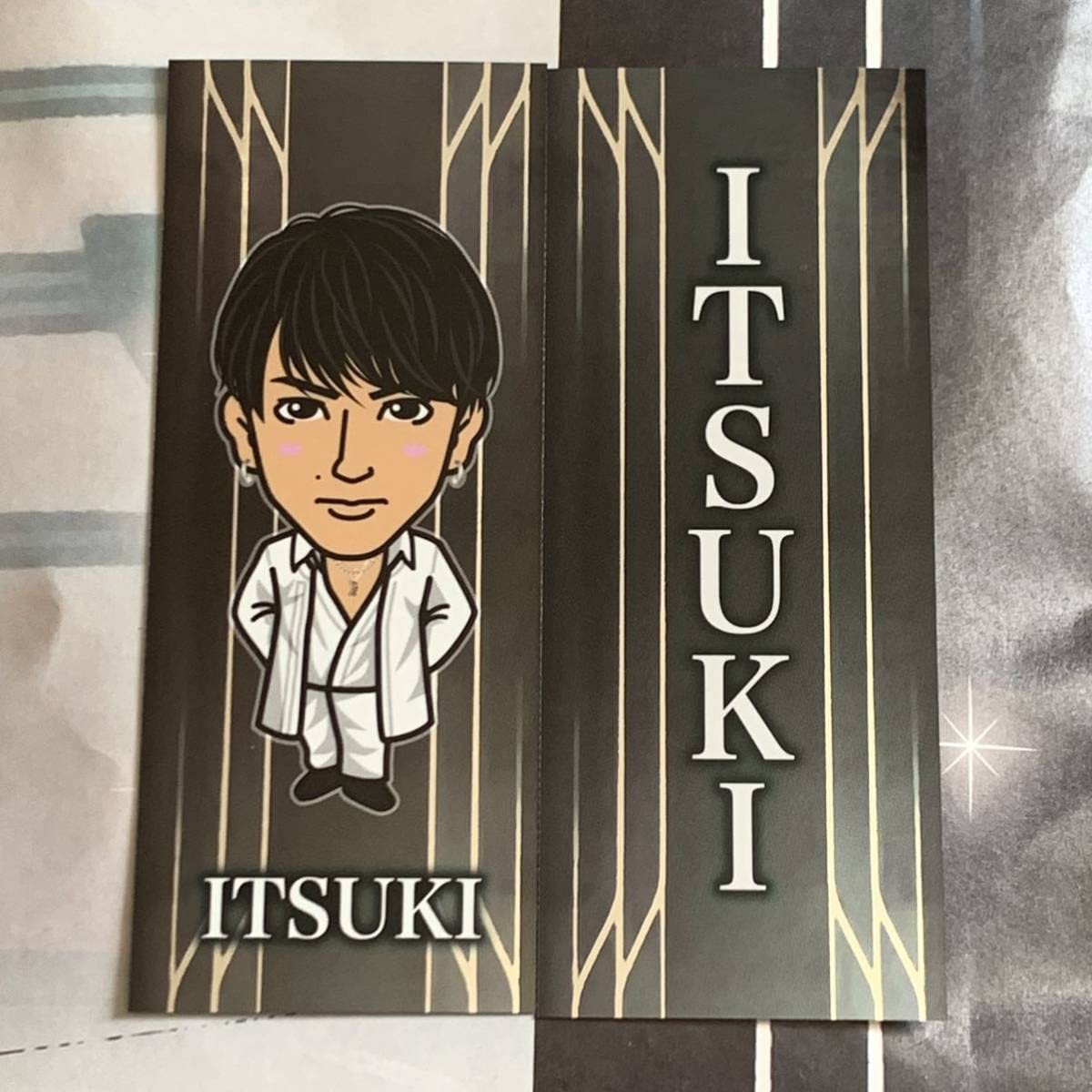 Amazon.co.jp: THE RAMPAGE 藤原樹 SILVER RAIN MV ホワイト衣装 