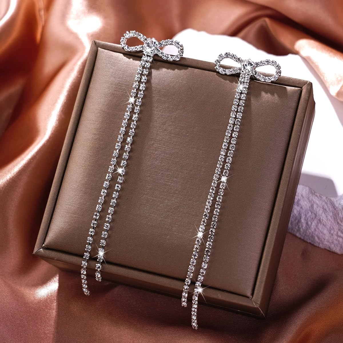 Crystal Bow Knot Long Tassel Dangle Earrings for Women Sparkly Rhinestone Bowknot Chandelier Drop Earring Wedding Bridal Earring Party Prom Accessories - Image 3