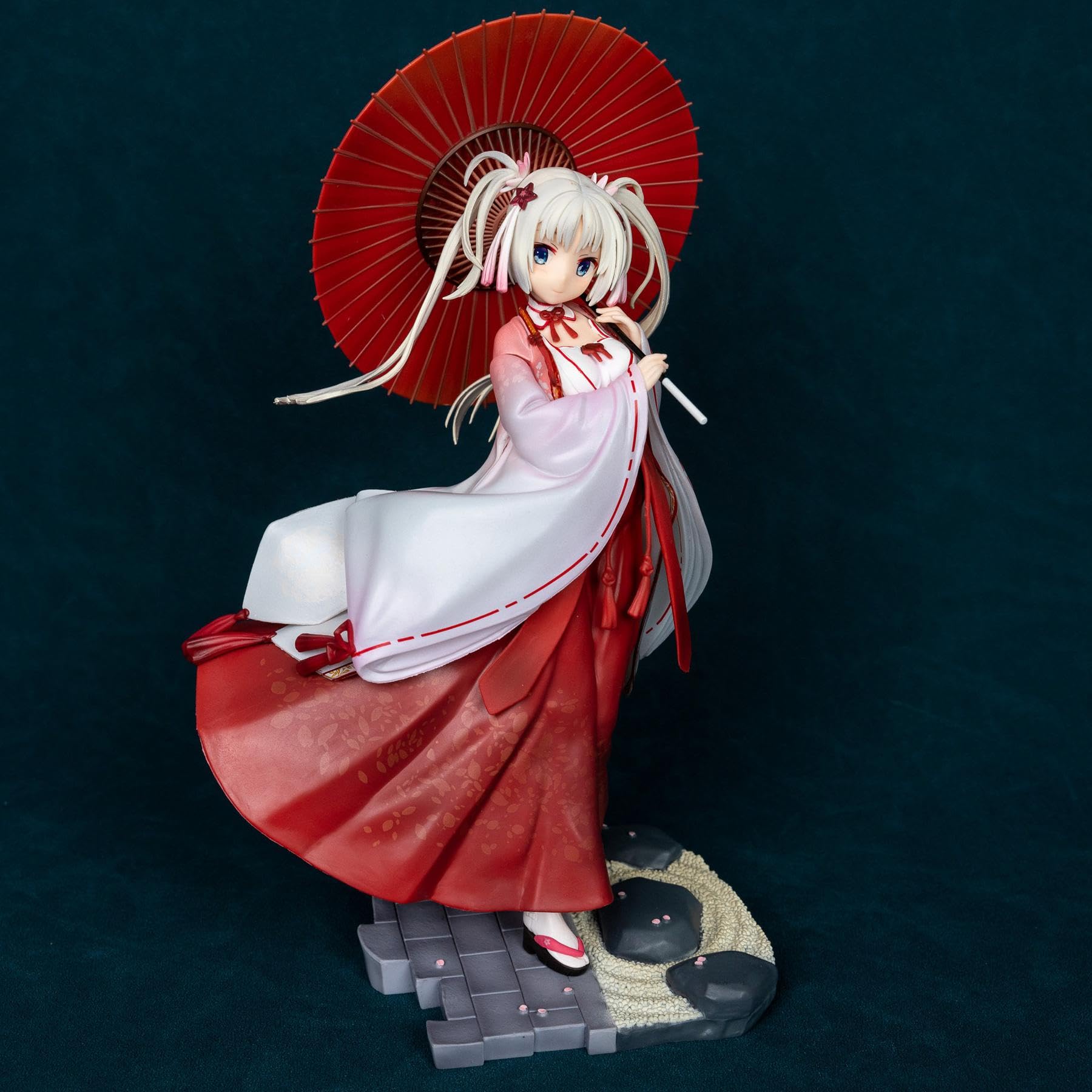 Amazon.co.jp: 千恋万花 朝武芳乃 フィギュアVer.1/7高さ約27 cm