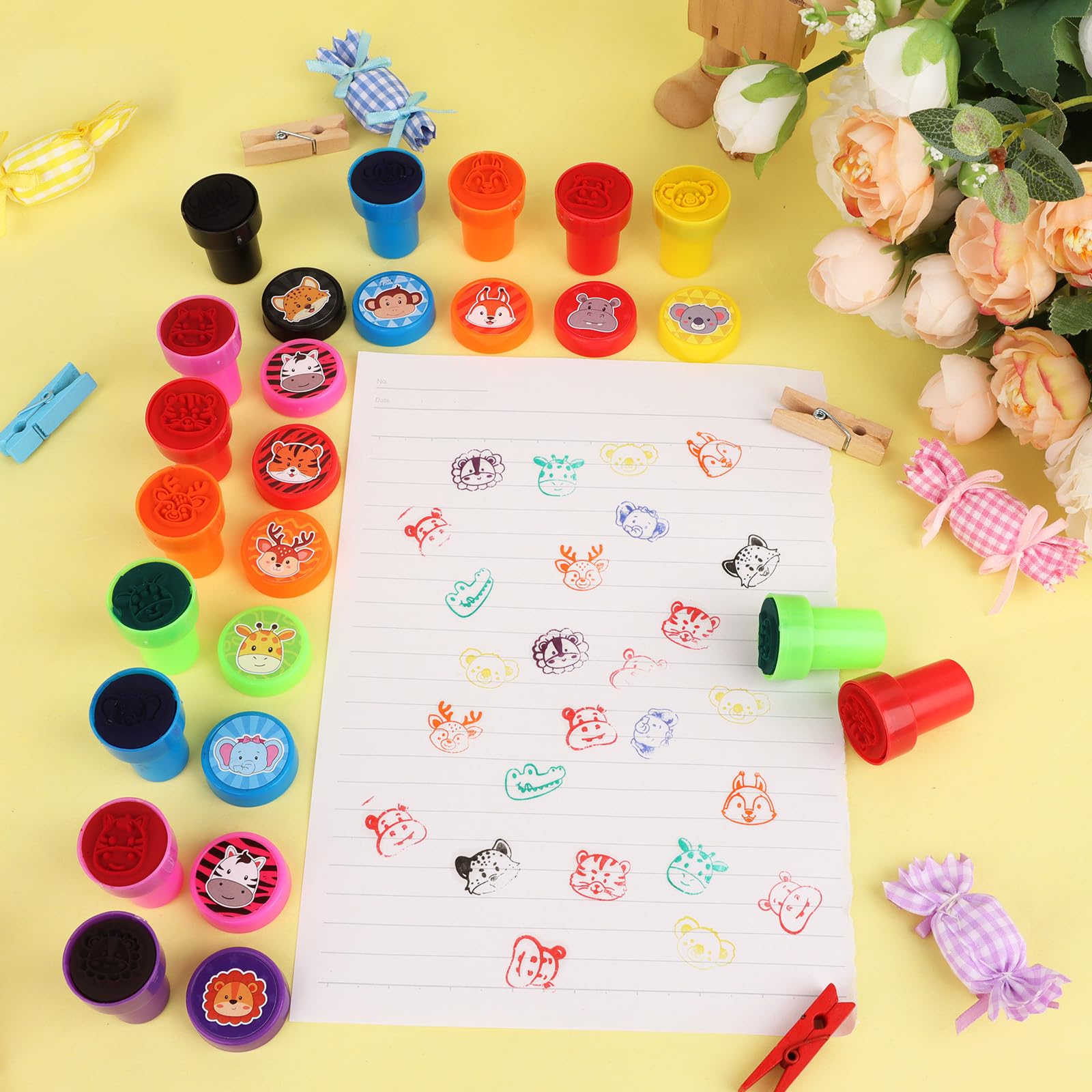 Hxezoc 24 Stück Safari-Dschungel-Tierdruck-Stempel, Mini-Stempel, bunt, selbstfärbend, Partyzubehör, sortiert, Stempel-Set für Klassenzimmer, Party, pädagogische Lernaktivitäten