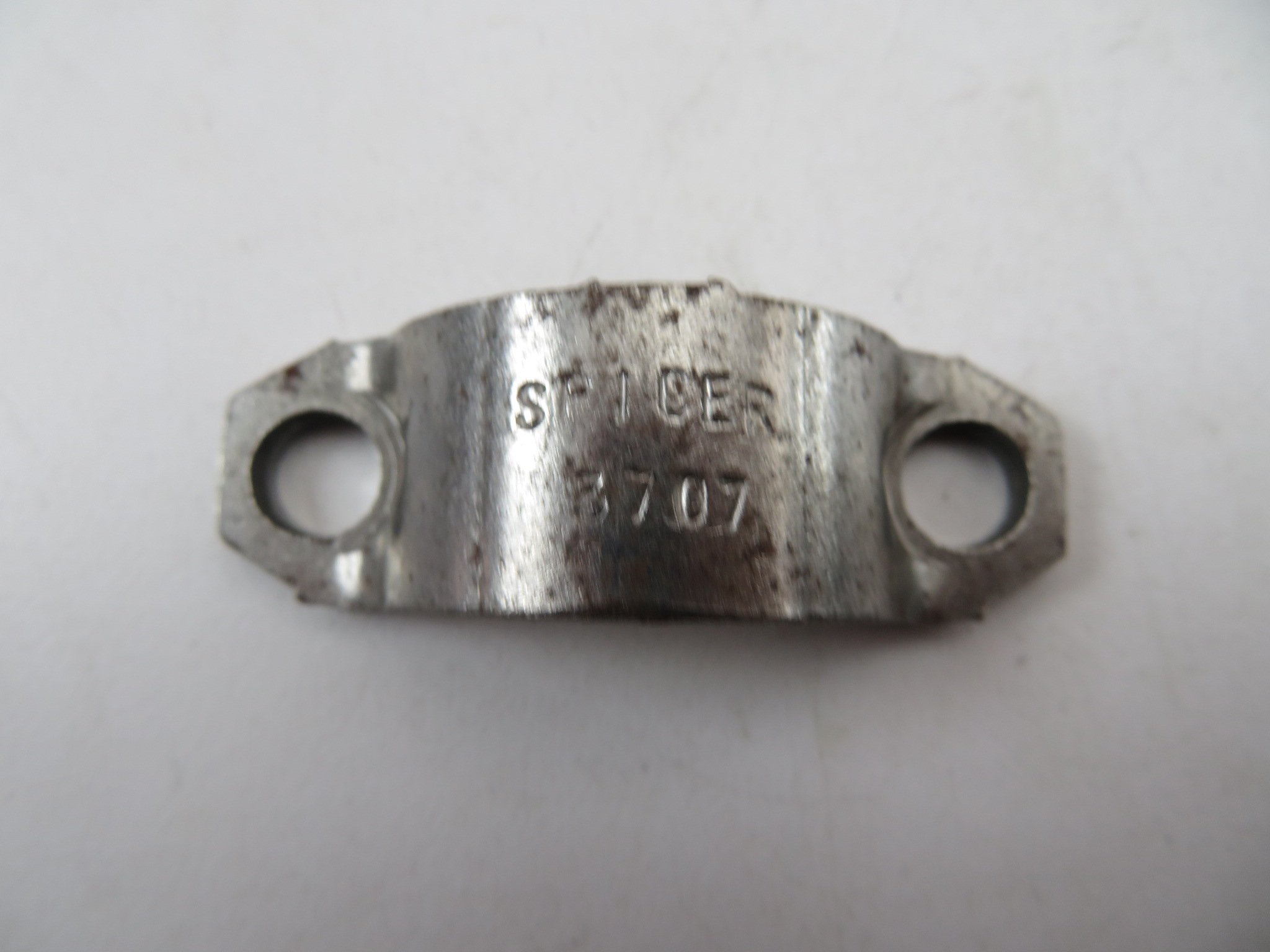 Amazon.com: General Motors RETAINER 14046907 : Automotive