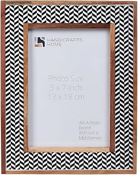 Handcrafted Black & White Chevron Picture Frame 5x7, Resin Inlay & Natural Wood Photo Frame, Modern Geometric Tabletop & Wall Decor for Living Room Bedroom Office