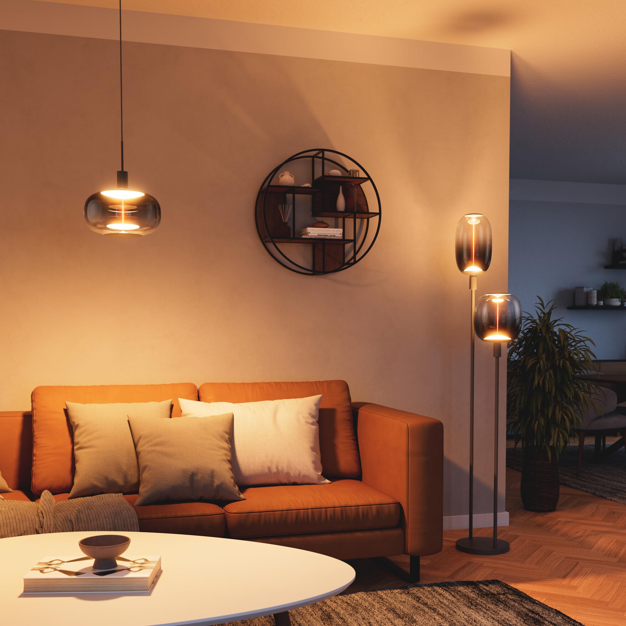 Osram Vintage 1906 Big Elipse ist eine dimmbare LED-Lampe aus Kunststoff mit Filament in Ellipsenform. Sie bietet 12 W für 350 lm, E27 Fassung, Smoke Design, 300 mm Durchmesser, CRI 80, 1800 K.