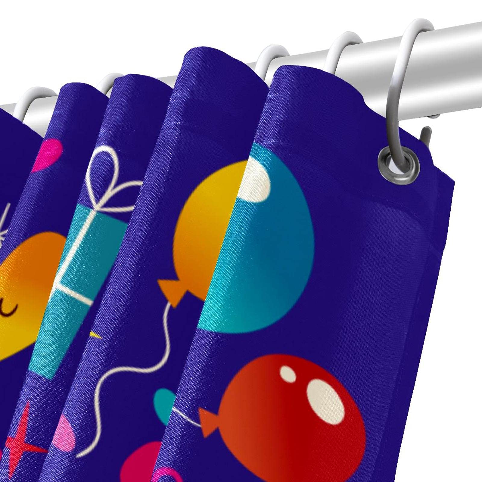Tenda Da Doccia Happy Birthday – Poliestere Stampato Con Ganci Inclusi – Allegra E Colorata
