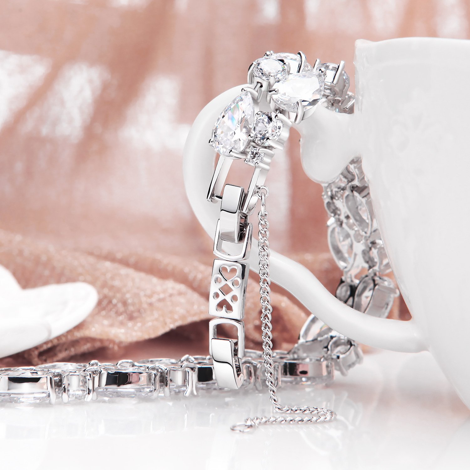 Pulsera de plata con circonitas en forma de lágrima, para mujeres