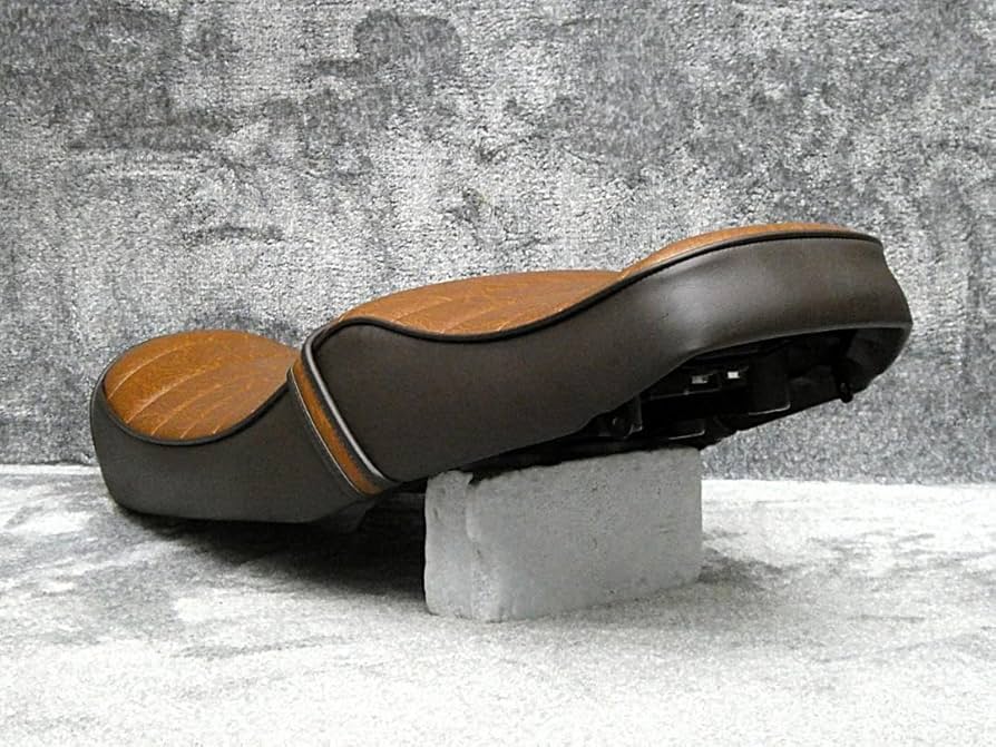 GB350Sエス 黒皮 タックロールシート/ブラック 完成品 あんこ抜き Amazon | GB350Sエス 茶ツートン 標準 タックロールシート