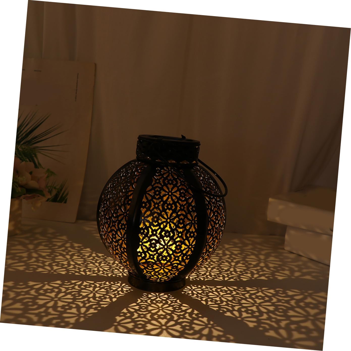 Gadpiparty 2pcs Solar Garden Lights Led Outdoor Lanterns Decorative Iron Solar Lanterns for Patio Garden Decor Weatherproof Warm