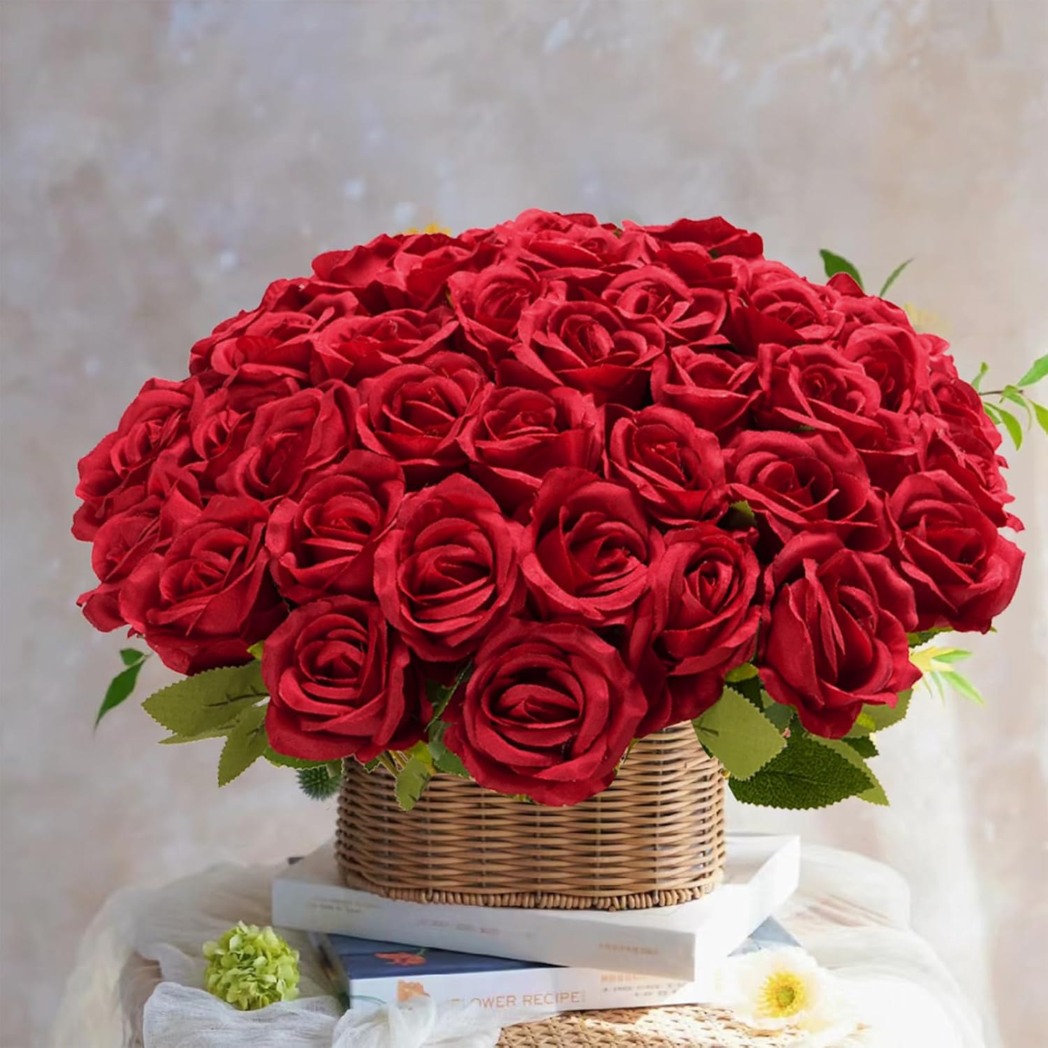 Fanfantoey Red Roses Artificial Flowers Bulk, 52Pcs Fake Roses Flower Arrangement, DIY Silk Flowers Roses Bouquet, Realistic Faux Artificial Roses for Valentine's Day Home Table Decor
