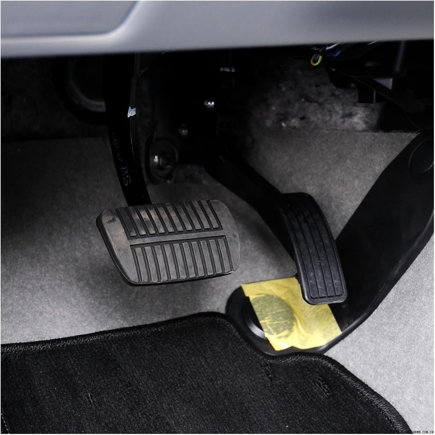 Car Pedals Replacement for Subaru for Forester for Outback for Legacy for Impreza Brake Pads Brake Pedal Rubber Pad Anti-Skid Pad Cover 36015GA121 Pedal Cover