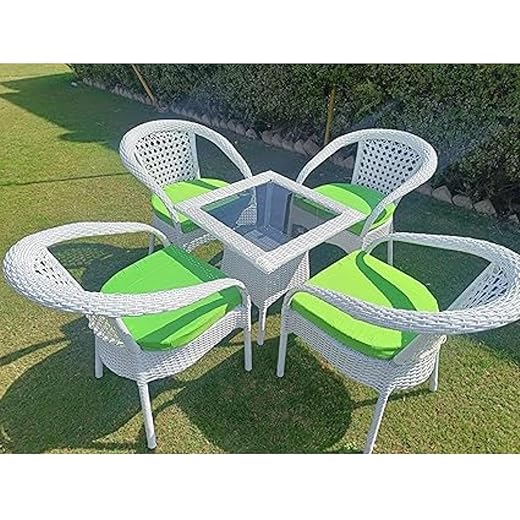 AASHVICRAFT D-8 Wicker Patio Set 4 Chairs 1 Table