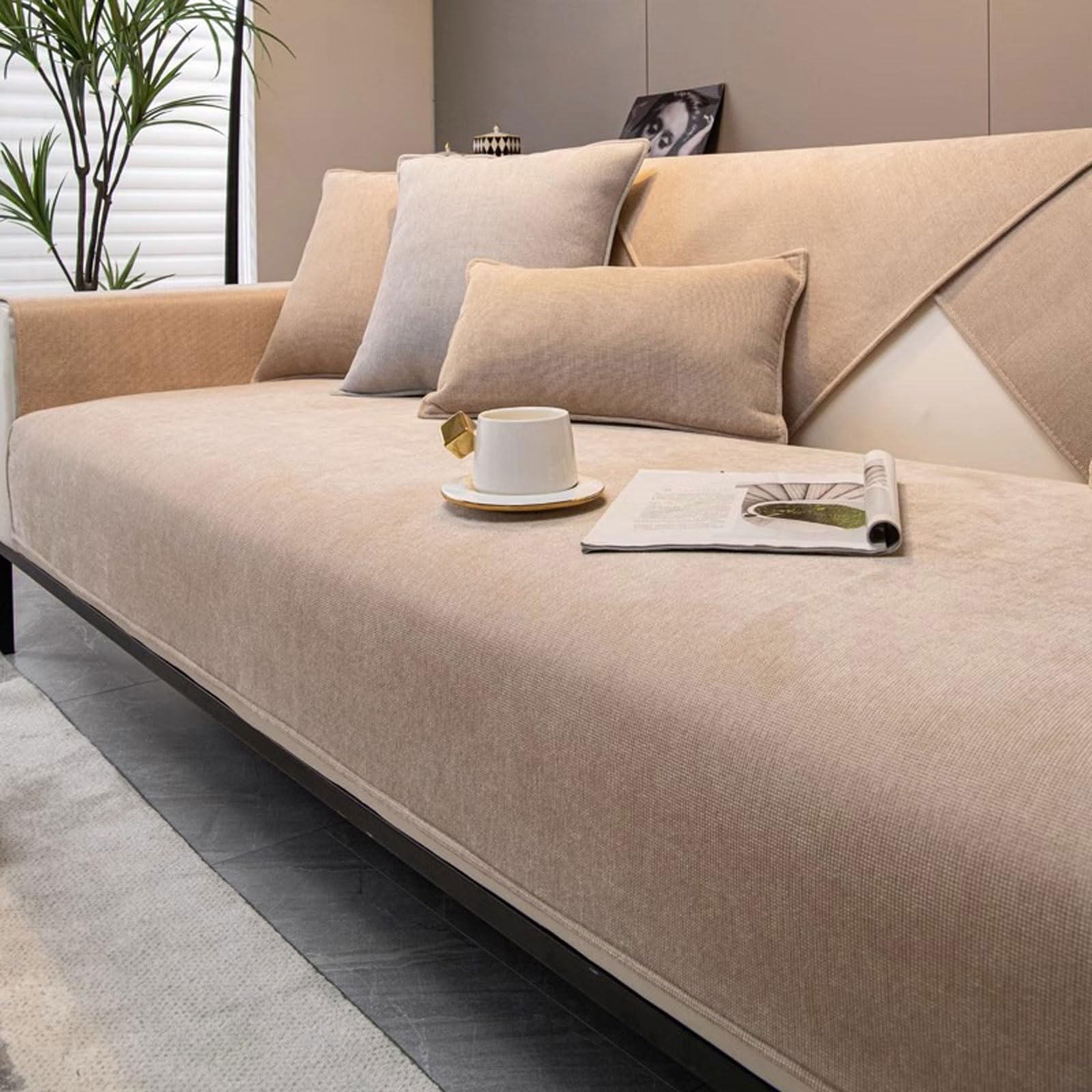 Funda Sofa 3 plazas Capa Sofa Acolchada Fundas Sofas Ajustables Protector Sofá Universal Chaise Longue Funda de cojín de Protección para Mascotas(Light Brown,110 * 210cm)