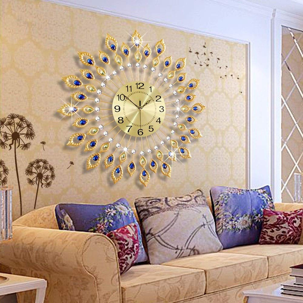 Horloge en métal forgé design créatif pour salon élégant