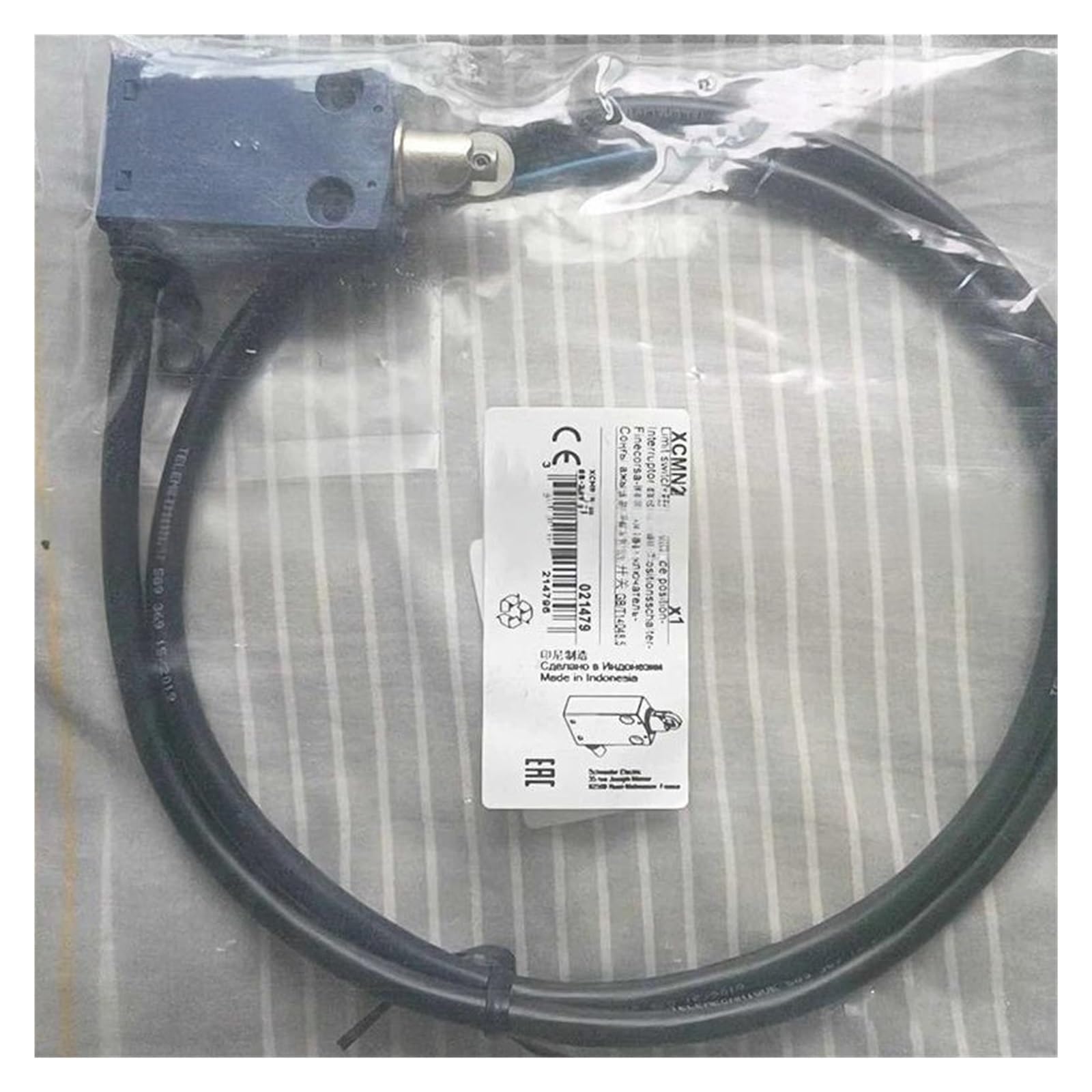 YMUGUEGH 1pcs XCMN2102L1 limit switch