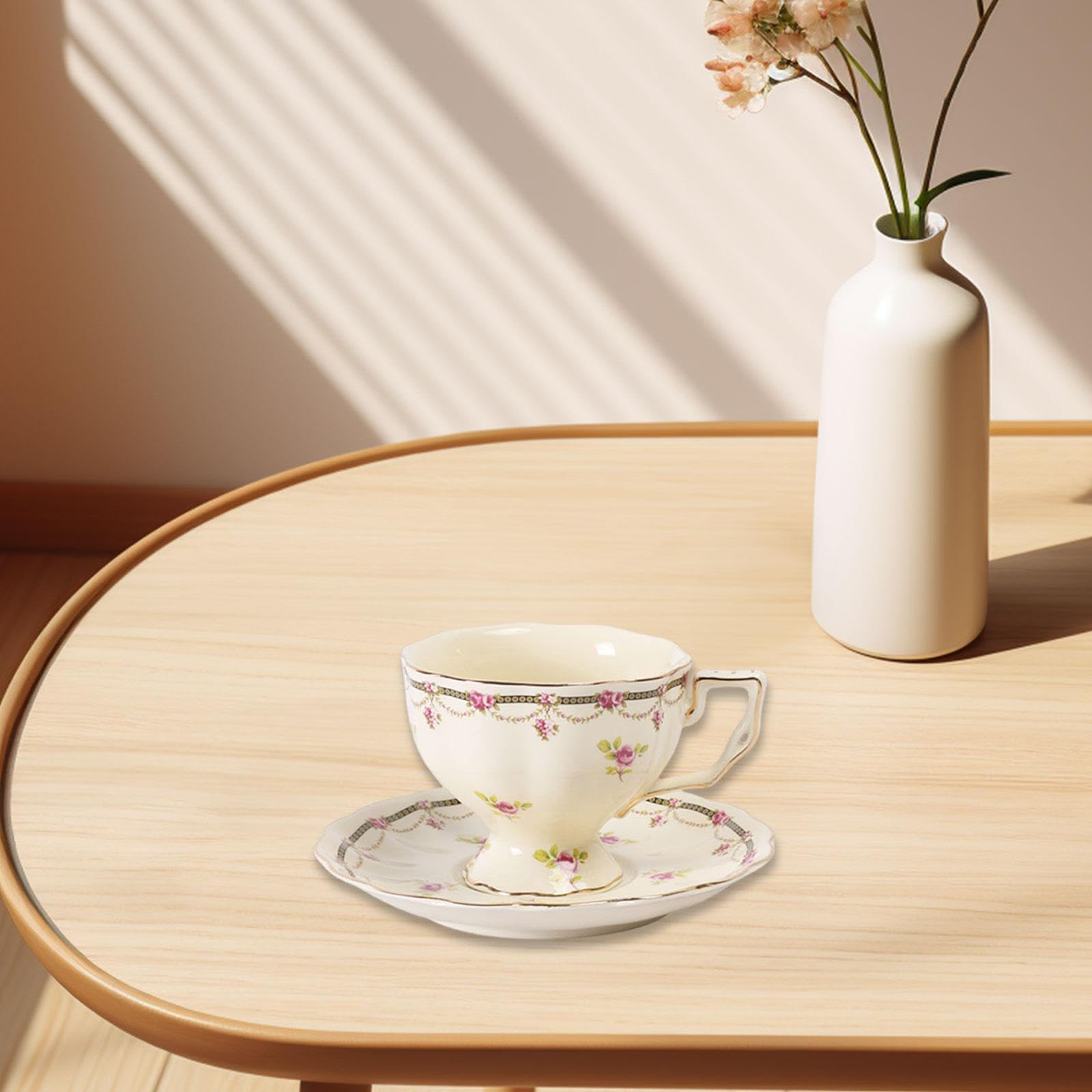 Set di Tazze E Piattini da caffè in Ceramica, Stoviglie Portatili Creative con Motivo Floreale