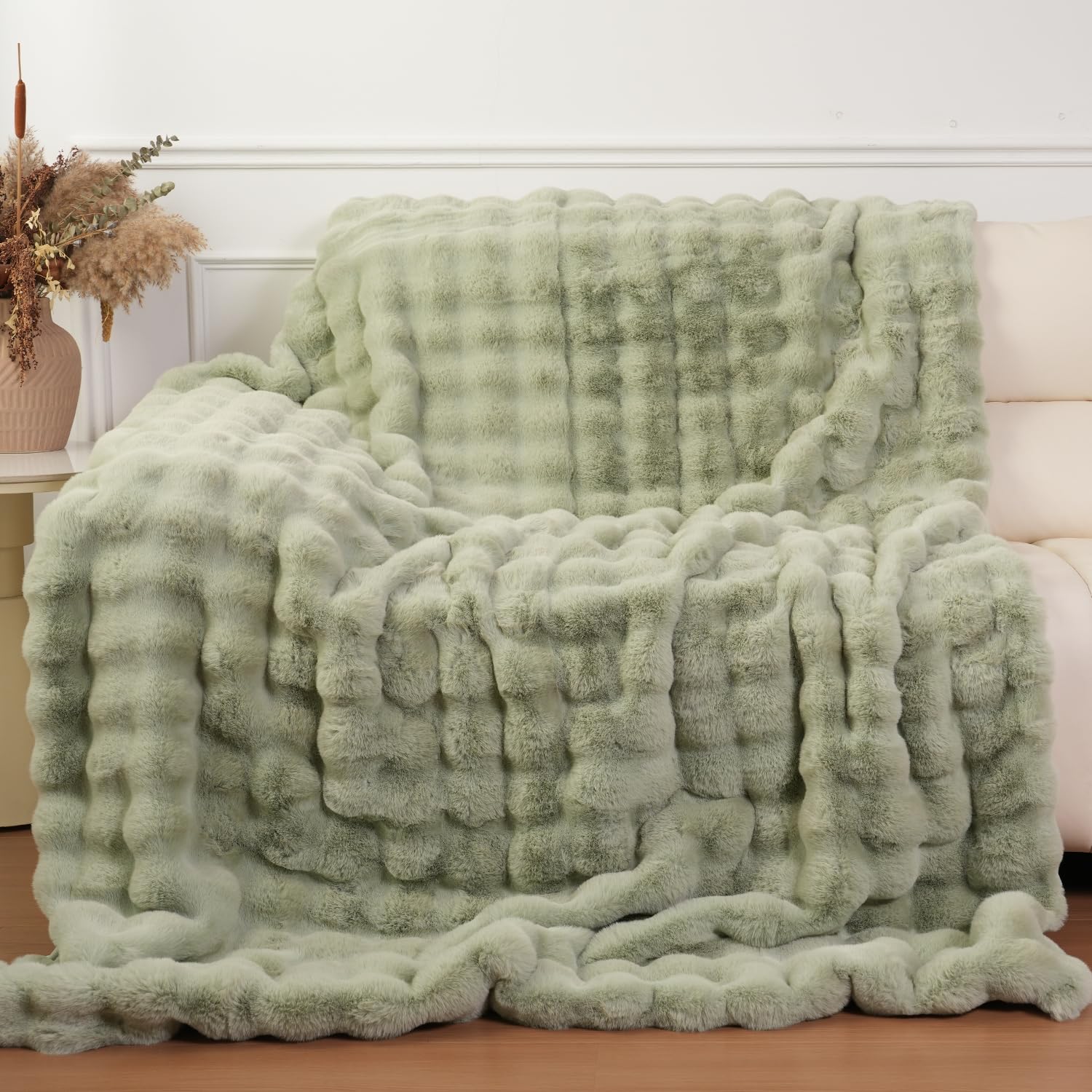 Super Comfort Oversized Warm Thick Bubble Luxury Plush Rabbit Faux Fur Throw Blanket, Fluffy Blanket,Soft Cozy Blanket for Couch Chair Bed Sofa Living Room (Sage Green, 50inX60in)