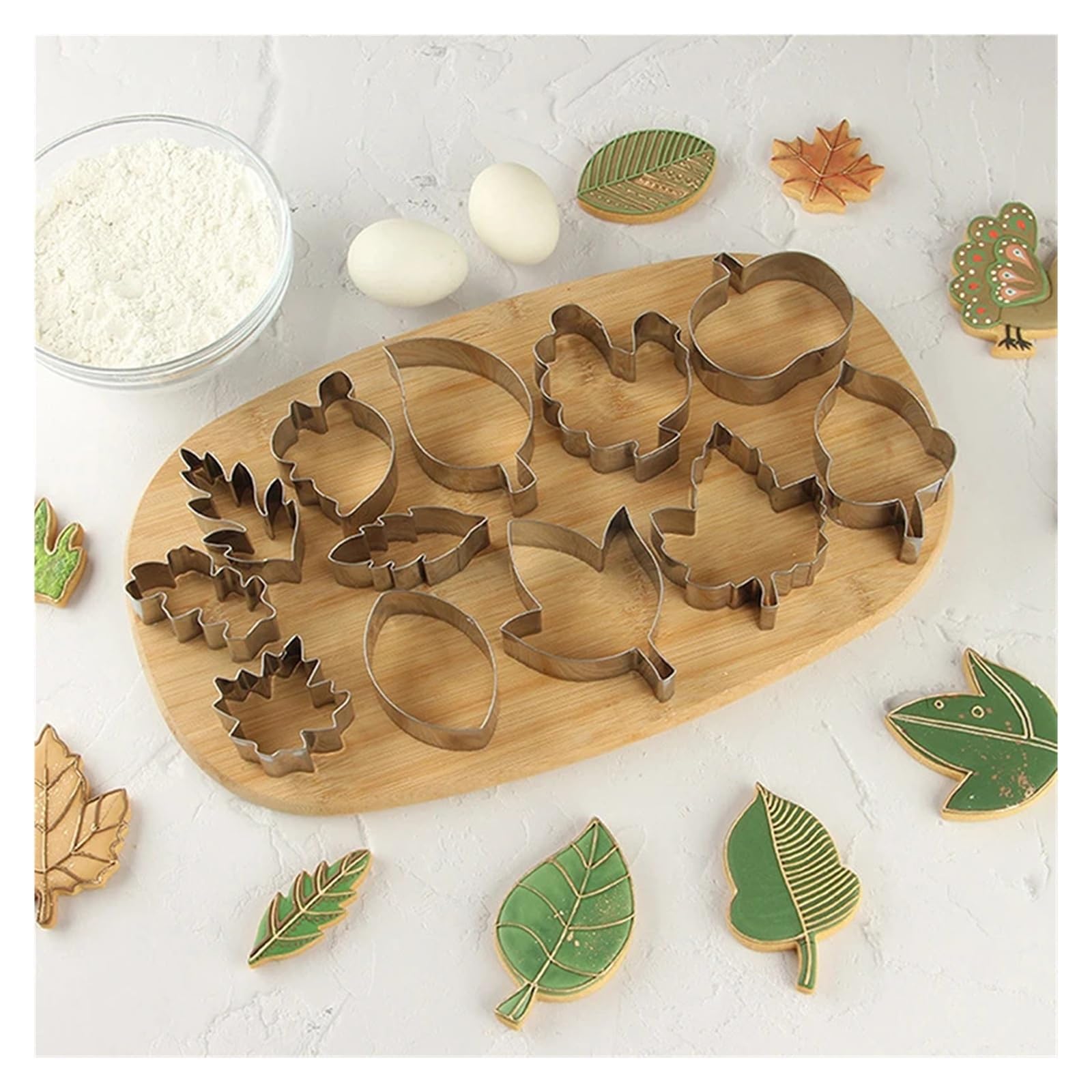 12 Stück Herbst-Erntedank-Ausstechformen-Set, Herbst-Ausstechformen aus Edelstahl, Eichhörnchen, Truthahn, Ahornblatt