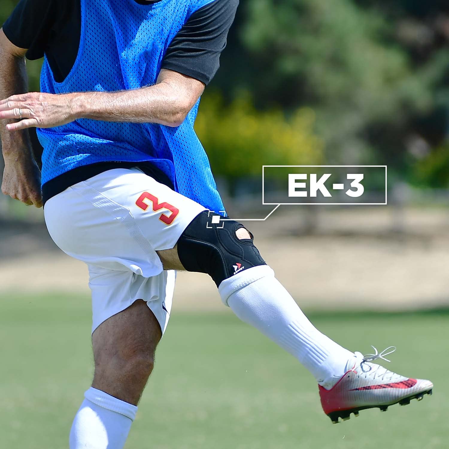 Zamst EK-3 Knee - Ginocchiera Regolabile per Supporto del ginocchio e dei Legamenti - Tutore ginocchio a compressione, confortevole e traspirante - Ideale per camminata trekking e corsa (M)
